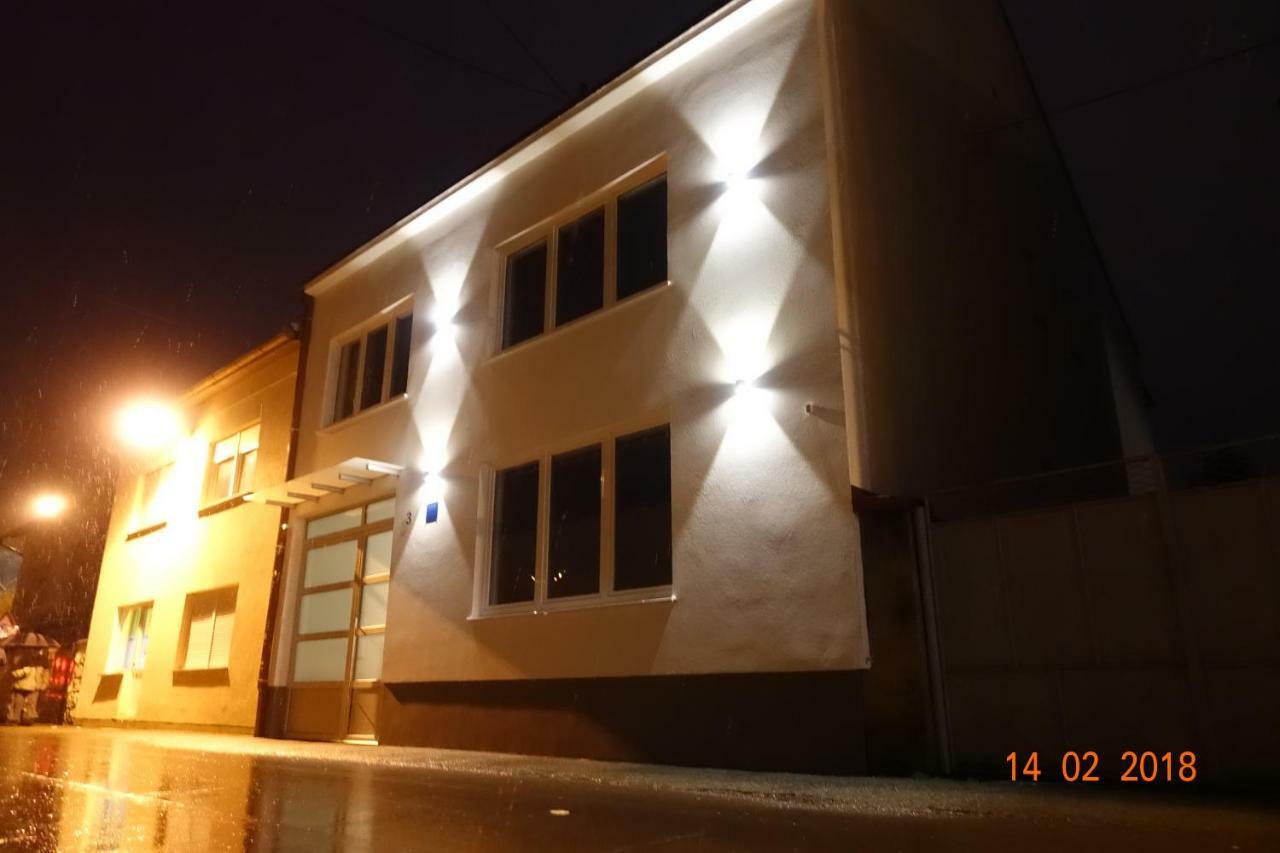 2I Rooms Ðakovo Dış mekan fotoğraf